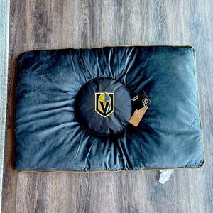 NWT NHL Las Vegas Golden Knights Pet Bed